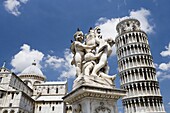 Duomo, la Fontana dei Putti, and Leaning Tower, Pisa, UNESCO World Heritage Site, Tuscany, Italy, Europe