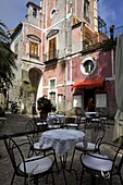 An old palazzo on a terrace in Ravello, Costiera Amalfitana, UNESCO World Heritage Site, Campania, Italy, Europe