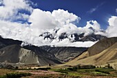 Muktinath Valley and Muktinath Himal, Annapurna Conservation Area, Mustang District, Dhawalagiri (Dhaulagiri), Western Region, Nepal, Asia
