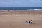 Surfers, Woolacombe, Devon, England, United Kingdom, Europe