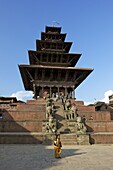 Nyatapola Temple, built in 1702, tallest temple in Kathmandu valley, Taumadhi Tole square, Bhaktapur, UNESCO World Heritage Site, Nepal, Asia