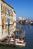 The Grand Canal and the Church of Santa Maria della Salute in the distance, viewed from the Academia Bridge, Venice, UNESCO World Heritage Site, Veneto, Italy, Europe