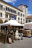 Post Building and market, Piazza dei Duomo, Belluno, Province of Belluno, Veneto, Italy, Europe