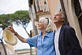 Senior tourists sightseeing, Rome, Lazio, Italy, Europe