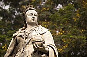 Statue of Queen-Empress Victoria in Cubban Park in central Bangalore, Karnataka, India, Asia