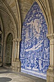 Detail of the azulejos (earthenware tiles) in the cloister of Se cathedral, Oporto, Portugal, Europe