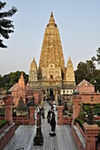Mahabodhi Temple, UNESCO World Heritage Site, Bodh Gaya (Bodhgaya), Gaya District, Bihar, India, Asia