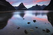 Sunrise at Milford Sound in Fiordland National Park, UNESCO World Heritage Site, South Island, New Zealand, Pacific