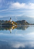 Blejski Otok Island on Lake Bled in autumn, Bled, Gorenjska, Slovenia, Europe
