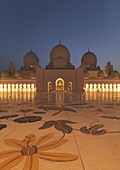 Sheikh Zayed Mosque, Abu Dhabi, United Arab Emirates, Middle East