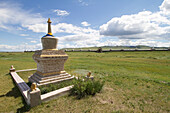 Stupa outside Erdene Zuu Monastery, Karakorum (Kharkhorin), Övörkhangai Province, Mongolia