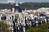 Buildings in Paris, Boulevard Henri IV, France