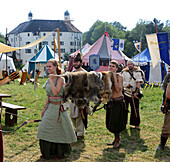 Mittelalterfest am Schloß Amerang bei Wasserburg, Feste in Bayern, Deutschland
