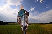 Wayside cross near Wasserburg at Inn river, Upper Bavaria, Bavaria, Germany