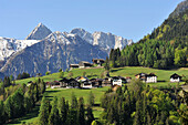 Small village in the Valley of Lesach, view to the Karnischer Kamm, East Tyrol, Austria