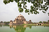 Mausoleum Of Sher Shah, Sasaram, Bihar, India