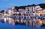 Harbour with Torre della Marina, Marina di Campo, Island of Elba, Livorno Province, Tuscany, Italy, Europe