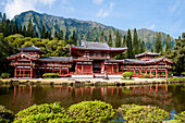 Byodo-In Temple, Valley of The Temples, Kaneohe, Oahu, Hawaii, United States of America, Pacific