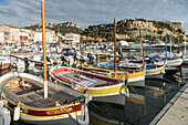 Boote am Hafen von Cassis, Cassis, Côte d Azur, Frankreich