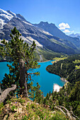 The turquoise water of Lake Oeschinensee, Bernese Oberland, Kandersteg, Canton of Bern, Switzerland, Europe