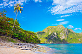 Beach at Dilumacad Island (Helicopter Island), El Nido