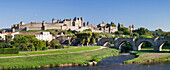 La Cite, medieval fortress city, bridge over River Aude, Carcassonne, UNESCO World Heritage Site, Languedoc-Roussillon, France, Europe
