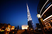 Dubai Fountain, Wasserfontäne, Burj Khalifa, Dubai Mall, Downtown, Dubai, United Arab Emirates, UAE