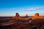 Monument Valley Navajo Tribal Park, Monument Valley, Utah, United States of America, North America