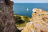 Ausblick von der größten Burgruine Nordeuropas, Mittelalterfestung Hammershus, dänische Ostseeinsel, Ostsee, Insel Bornholm, Dänemark, Europa