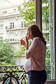 Pregnant woman smoking cigarette