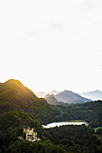 Schloss Hohenschwangau, Hohenschwangau, bei Füssen, Allgäu, Bayern, Deutschland