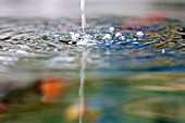 Water splashing