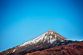 Schneebdeckter Gipfel des Pico del Teide im Detail, Teide, Vulkan, Nationalpark, Teneriffa, Kanarische Inseln, Kanaren, Spanien