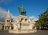 Budapest , Stephansstatue auf der Fischerbastei in Buda , Donau , Ungarn , Europa