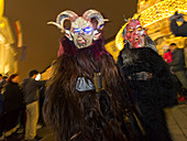 Krampusumzug, Hauptplatz, Baden bei Wien, Niederösterreich, Österreich