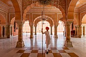 Palace Guard, Diwan-I-Khas, The City Palace, Jaipur, Rajasthan, India.