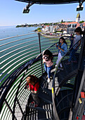 Blick vom Aussichtsturm am Hafen, Friedrichshafen, Bodensee, Baden Würtemberg, Deutschland