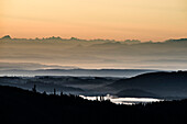 Sonnenaufgang, Ausblick nach Süden auf die Schweizer Alpen, Feldberg, Schwarzwald, Baden-Württemberg, Deutschland