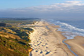 Sand dunes at the Pacific-Coast near Florence , Oregon , U.S.A. , America
