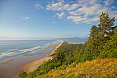 Pacific-Coast of Cape Lookout , Three Arch Rocks , Cape Lookout State Park  , Oregon , U.S.A. , America
