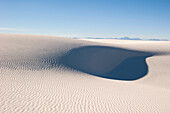 White sand dune, White Sands National Monument, New Mexico, USA