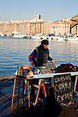 France, Bouches du Rhone, Marseille, Vieux Port (Old Harbour), fish market
