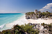 Mexico, state of Quintana Roo, Maya site of Tulum on the Caribbean Sea