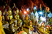 Myanmar (Burma), Shan State, Pindaya, caves Shwe Umin contain more than 8000 Buddhas kept since the 13th century
