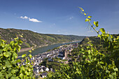 View over Oberwesel and the Rhine, Upper Middle Rhine Valley, Rheinland-Palatinate, Germany, Europe