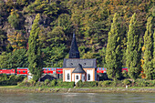 Clemenskapelle am Rhein, Trechtingshausen, Oberes Mittelrheintal, Rheinland-Pfalz, Deutschland, Europa