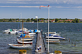 Blick von Troense auf der Insel Tåsinge über den Svendborg Sund zur Insel Fünen, Dänische Südsee, Süddänemark, Dänemark, Nordeuropa, Europa