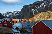 Fischerdorf Nusfjord, Flakstadoya, Lofoten, Norwegen, Skandinavien, Europa