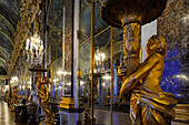 France, Yvelines, Chateau de Versailles, listed as World Heritage by UNESCO, Galerie des Glaces (Hall of Mirrors), length 73m and width 10,50m, with 17 windows and 357 mirrors, architect Jules Hardouin Mansart (1678-1684)