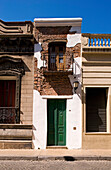 Argentina, Buenos Aires, San Telmo District, Pasaje San Lorenzo, narrow house (2,5m)